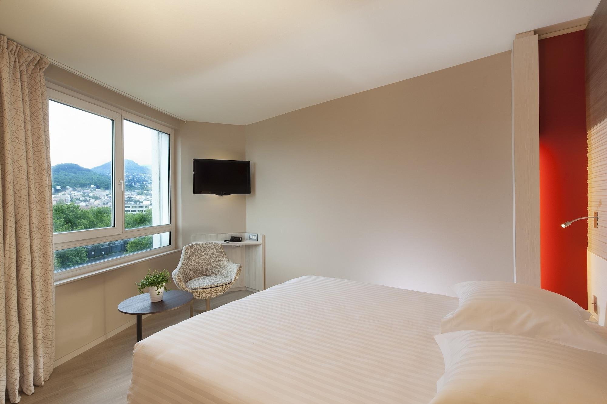 Oceania Clermont Ferrand Hotel Ngoại thất bức ảnh