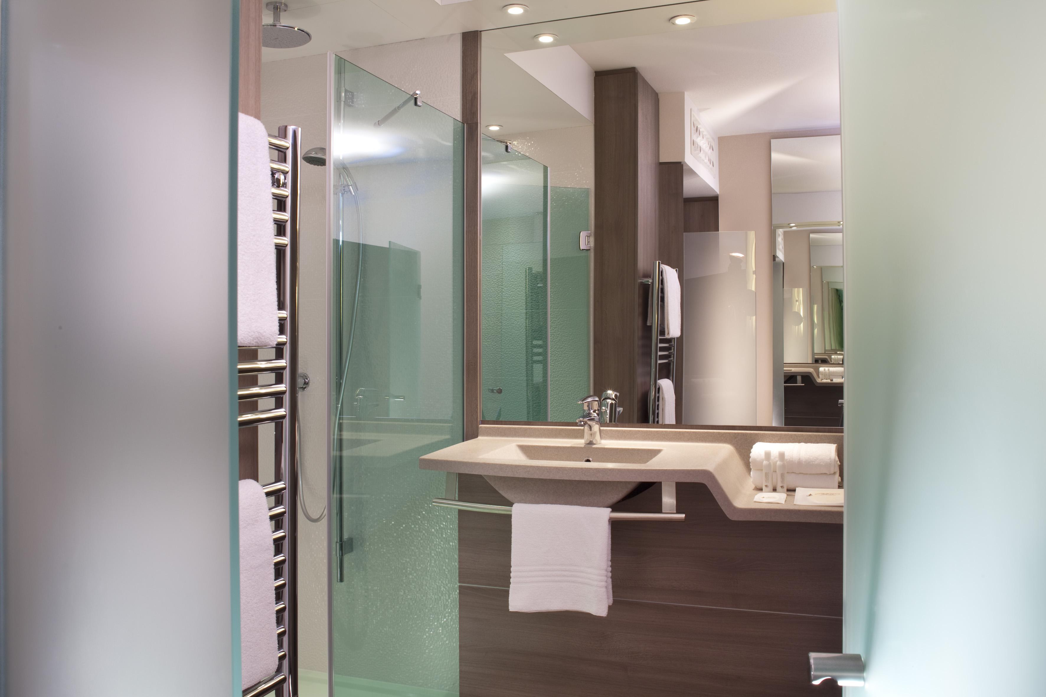 Oceania Clermont Ferrand Hotel Ngoại thất bức ảnh