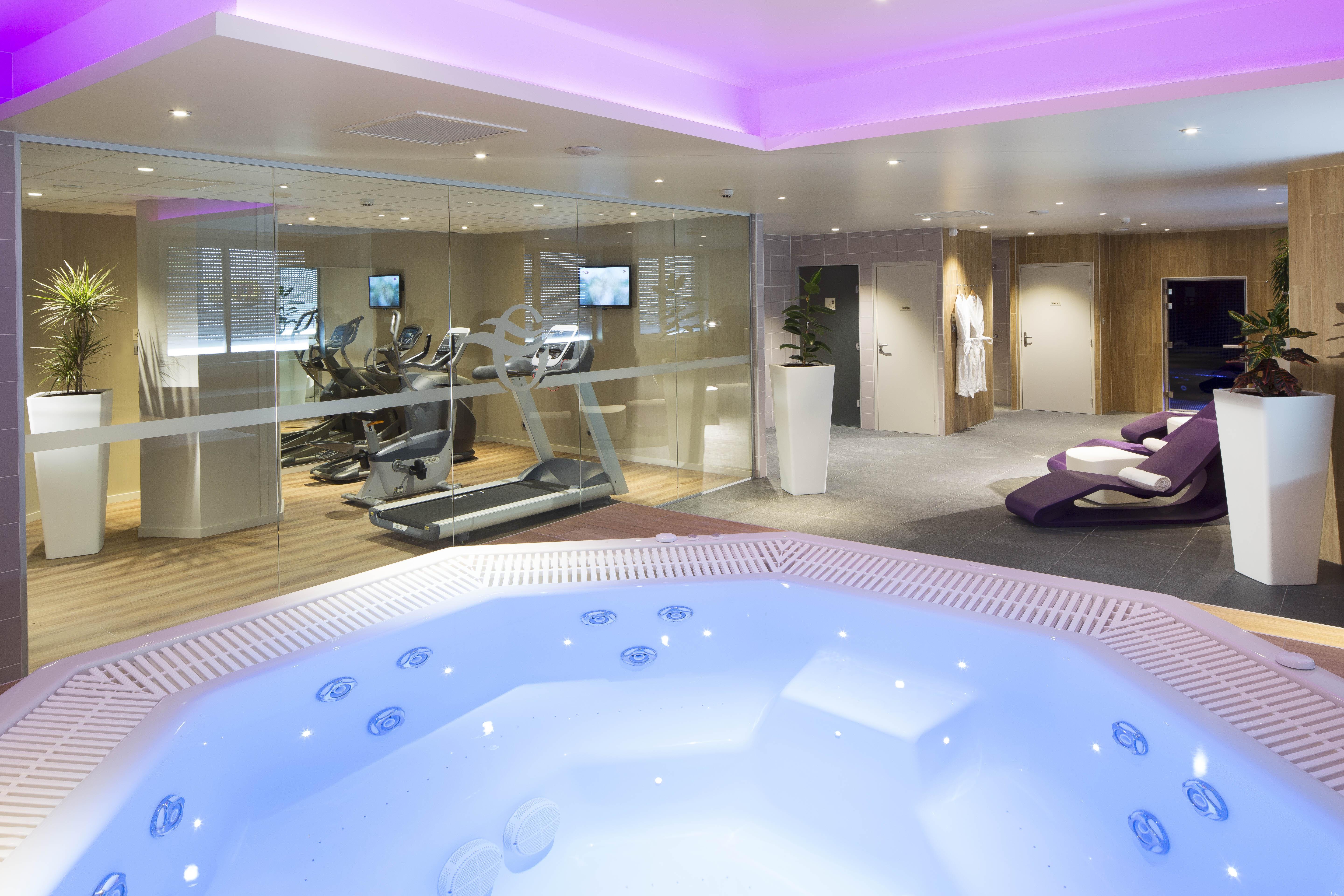 Oceania Clermont Ferrand Hotel Ngoại thất bức ảnh